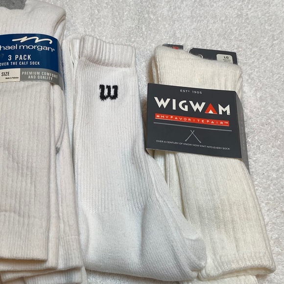 (6) White Athletic Socks - Picture 3 of 4